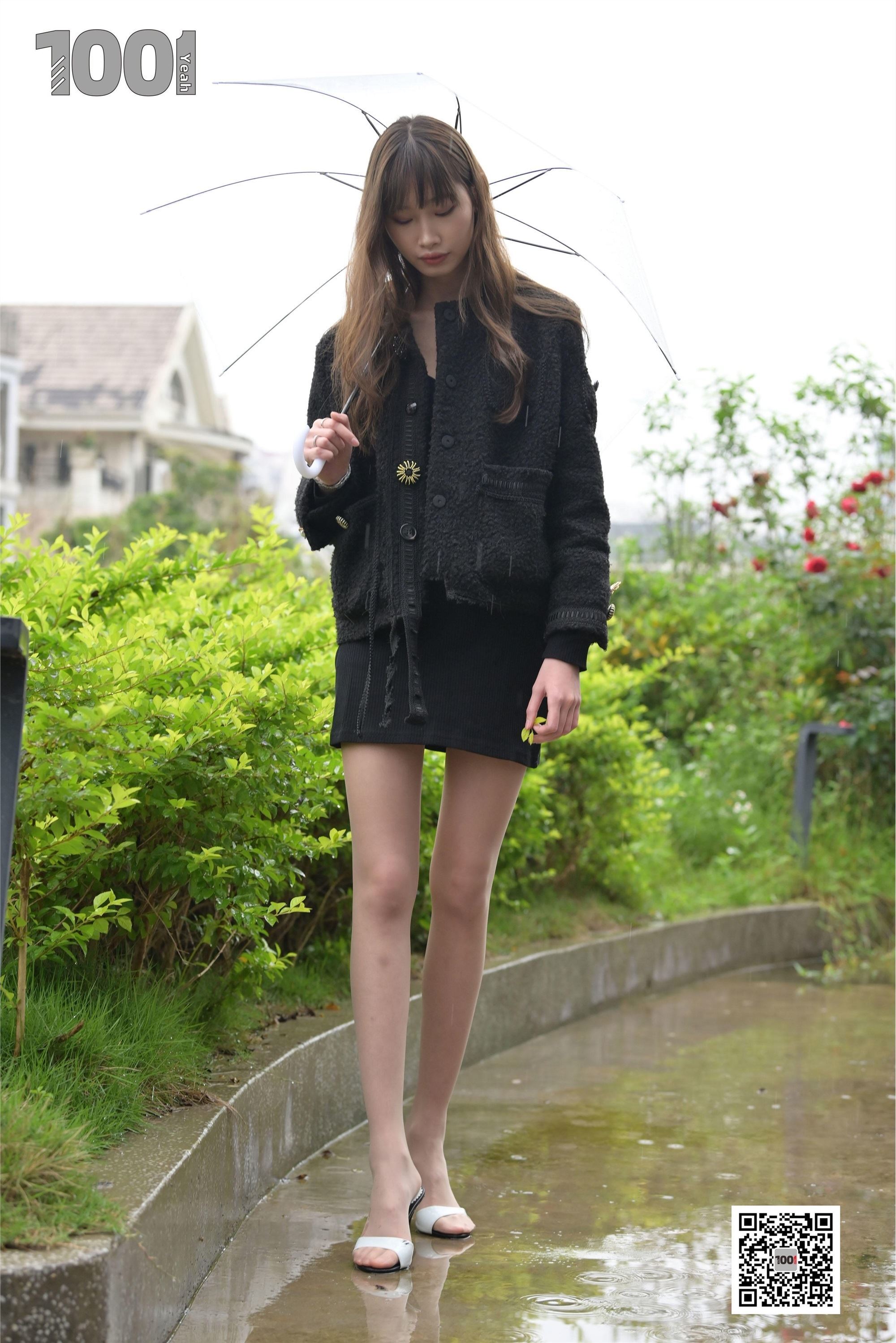 IESS异思趣向  一千零一夜《雨中漫步2》